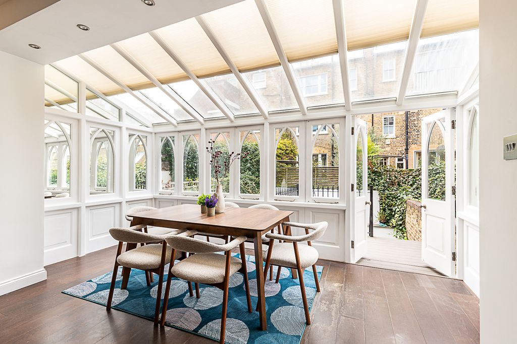 Property photo 3 of 38