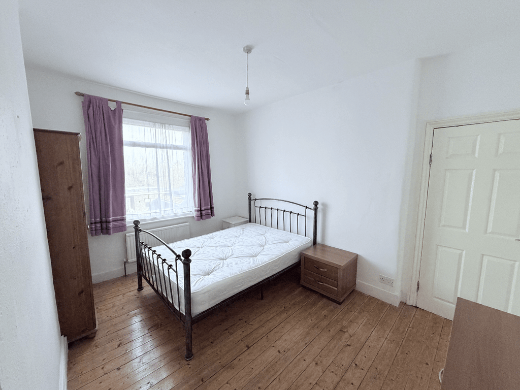 Property photo 3 of 10 Gallery