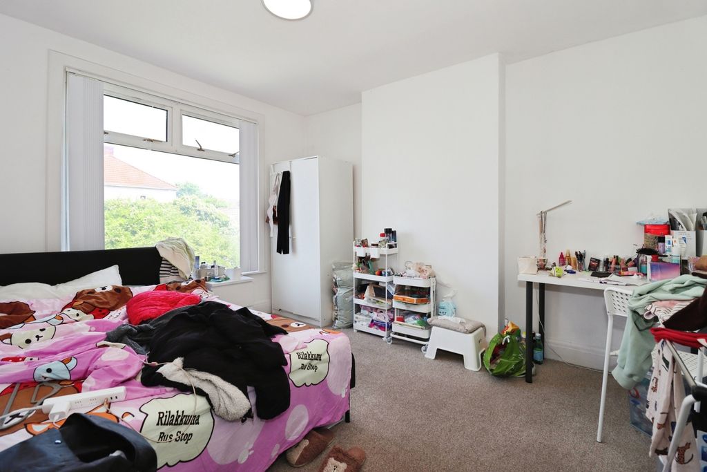 Property photo 2 of 16 Pbox-Img.Jpg