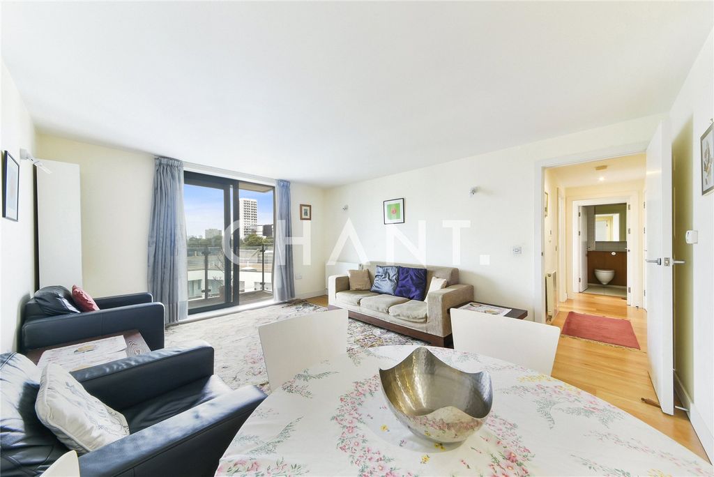 Property photo 1 of 11 Picture No. 05