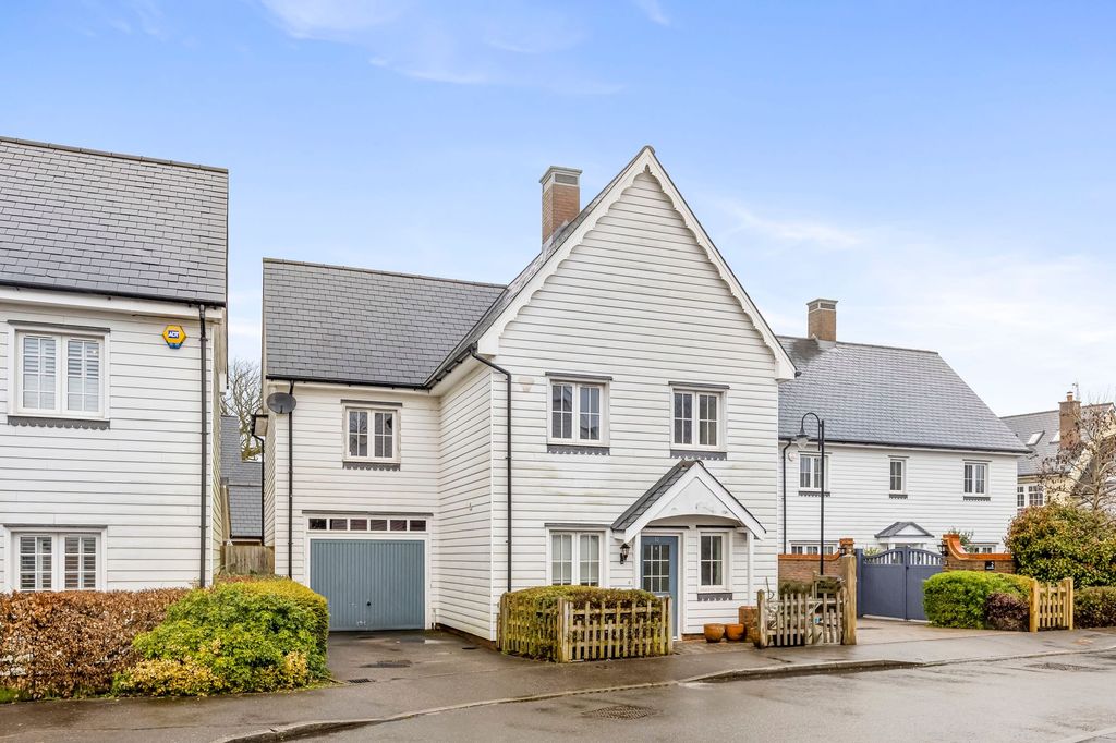 Property photo 1 of 24