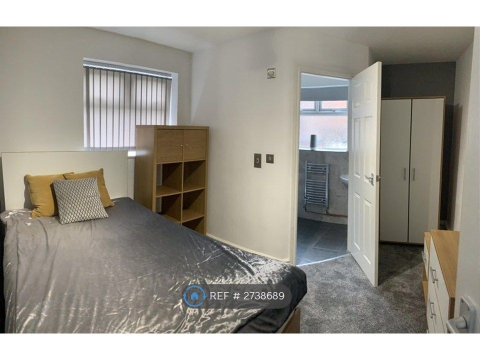 Property photo 1 of 4