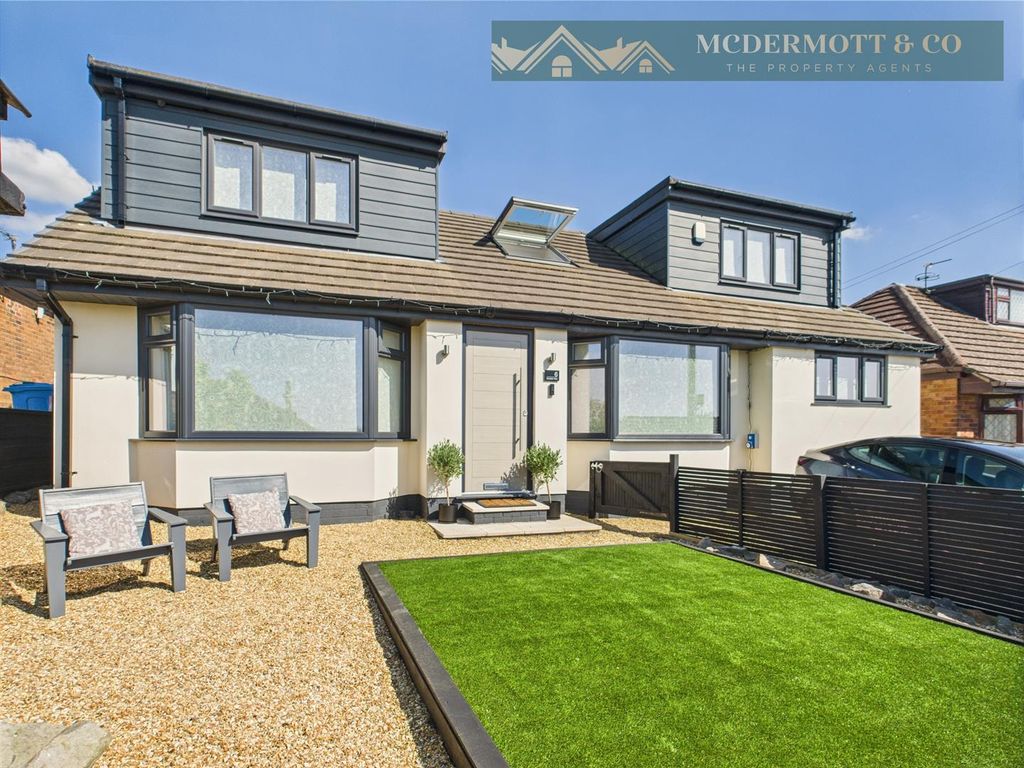 Property photo 1 of 76 Externally