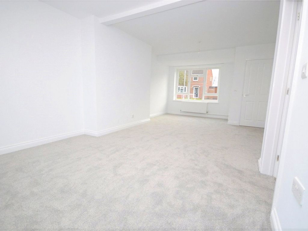 Property photo 2 of 9 4