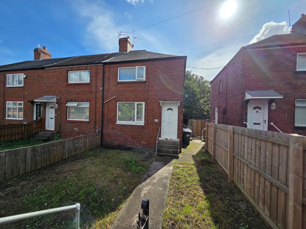 Property photo 1 of 8