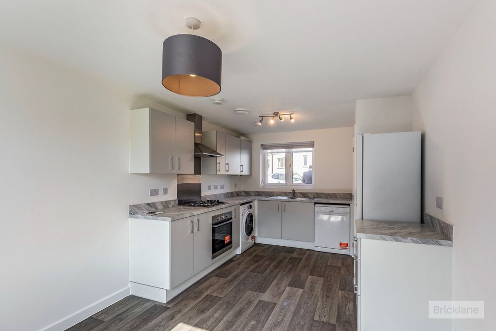 Property photo 3 of 15 Image