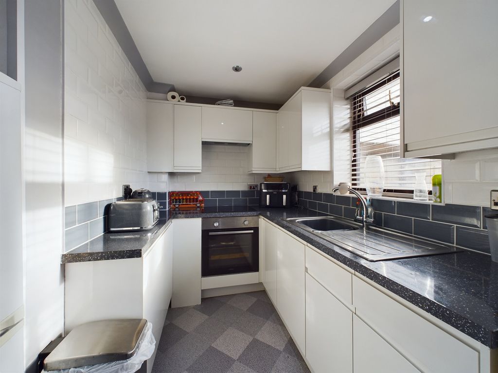 Property photo 2 of 2