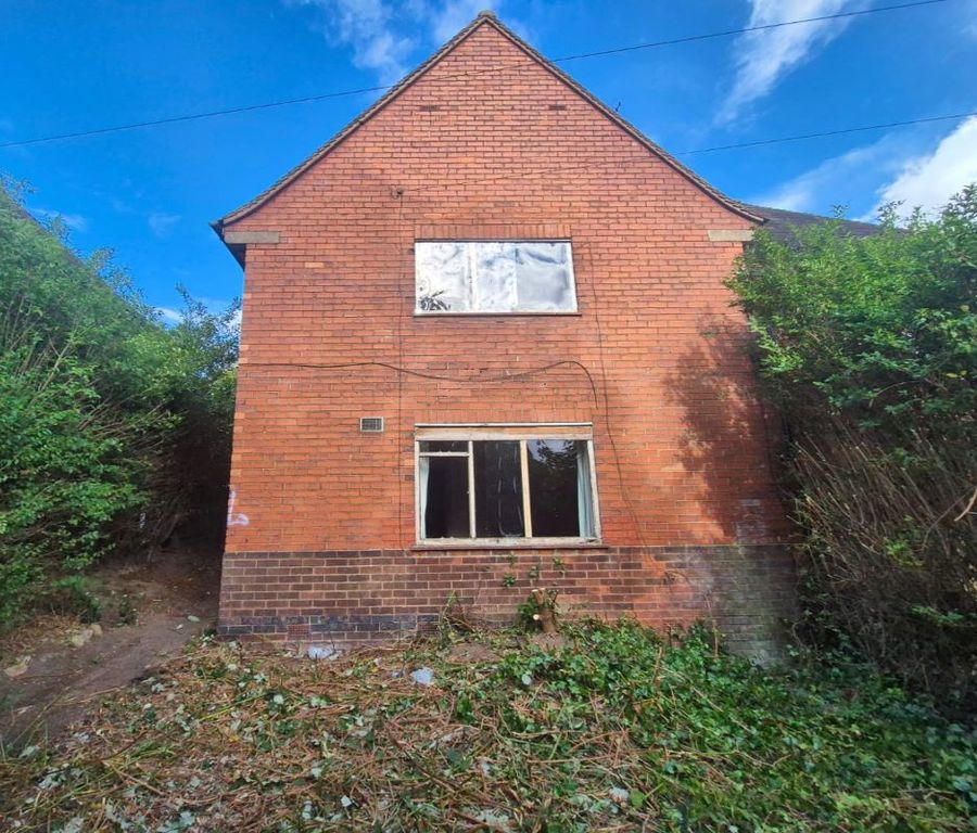 Property photo 1 of 2