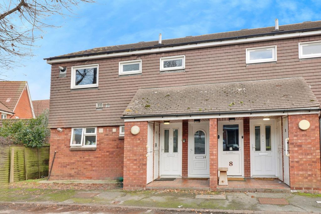 Property photo 1 of 7