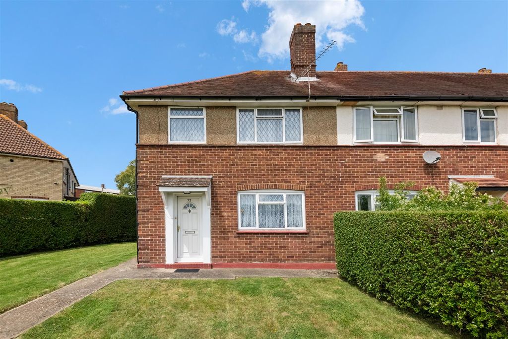 Property photo 2 of 13
