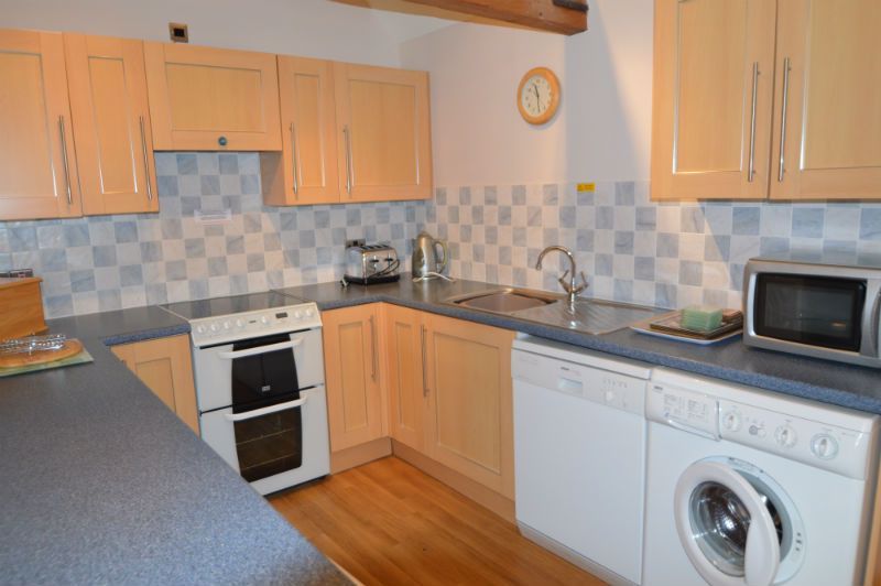 Property photo 2 of 6 Photo 5