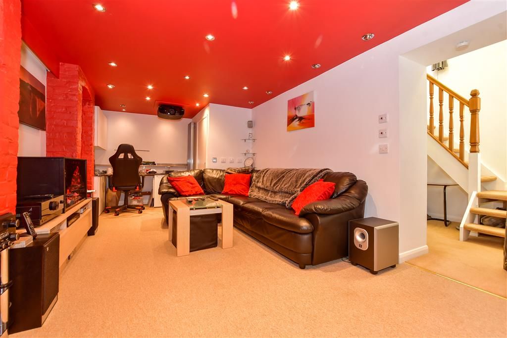 Property photo 3 of 14 Basement