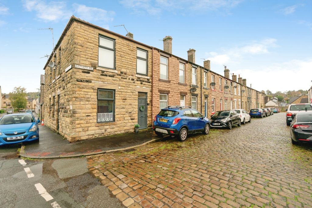 Property photo 1 of 16 Pbox-Img.Jpg