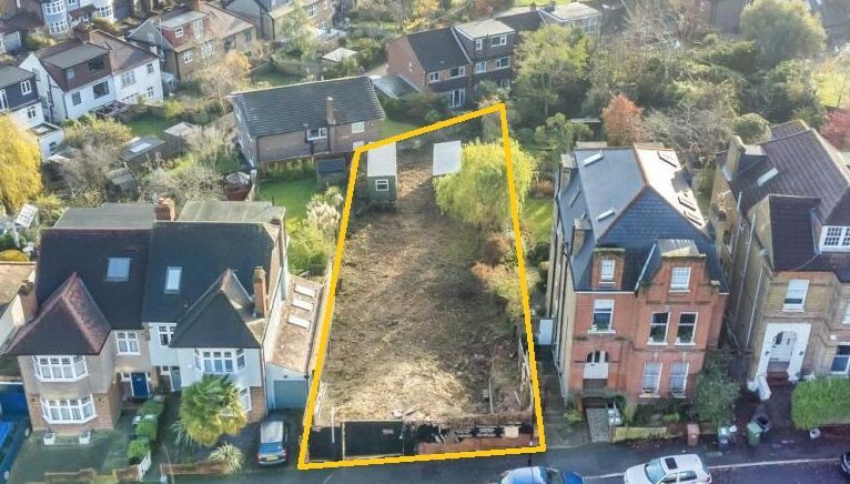 Property photo 1 of 10