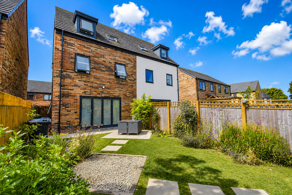 Property photo 2 of 29 2