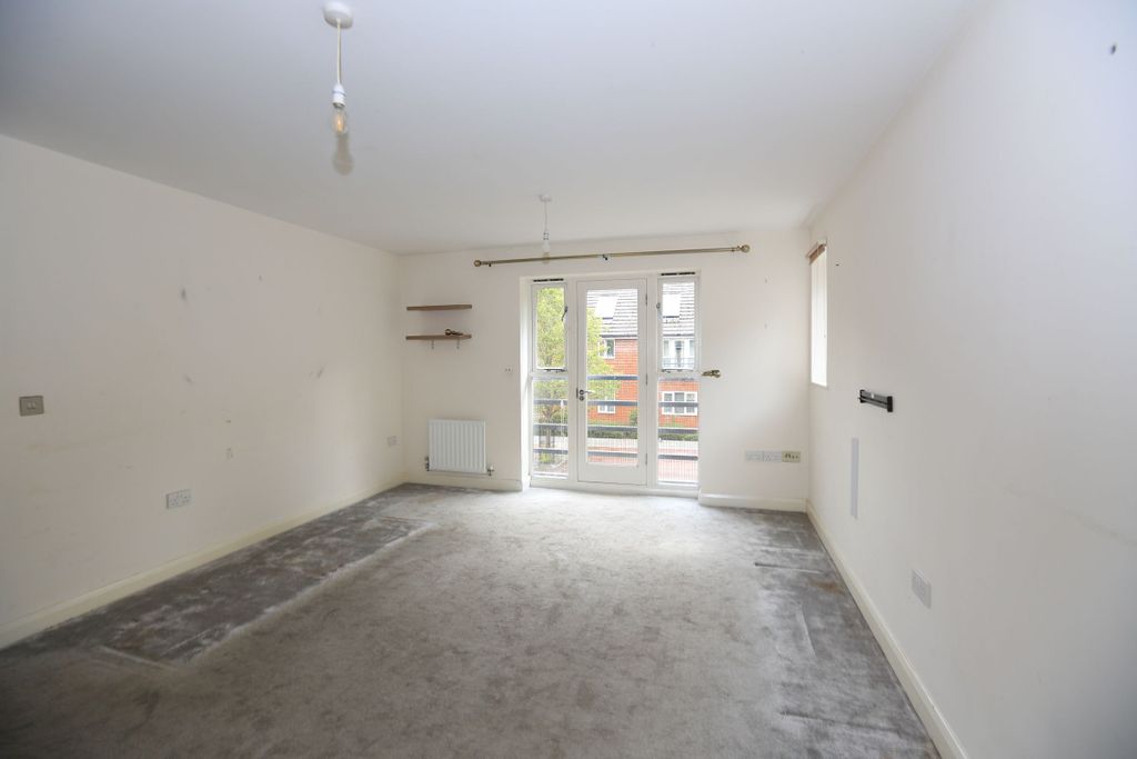Property photo 2 of 7