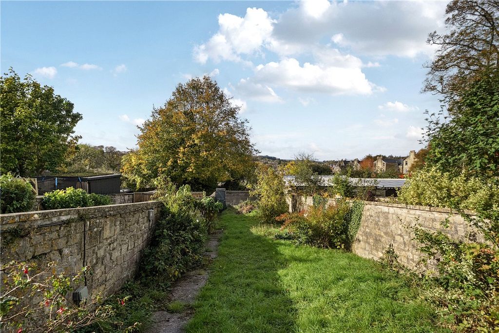 Property photo 2 of 9 Picture No. 02