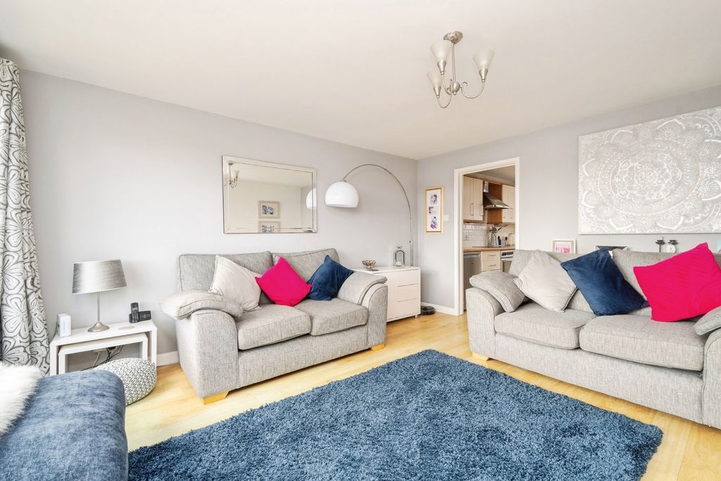 Property photo 2 of 13 Pbox-Img.Jpg