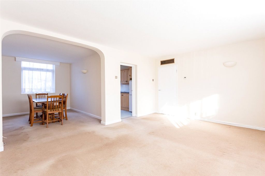 Property photo 2 of 10 Picture No. 09