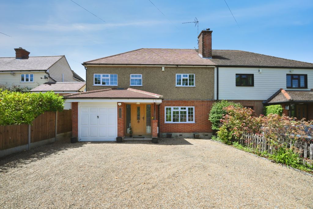 Property photo 1 of 27
