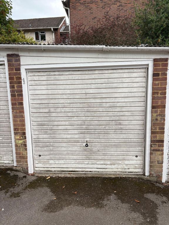 Property photo 1 of 6