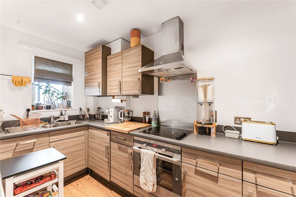 Property photo 2 of 13 Kitchen