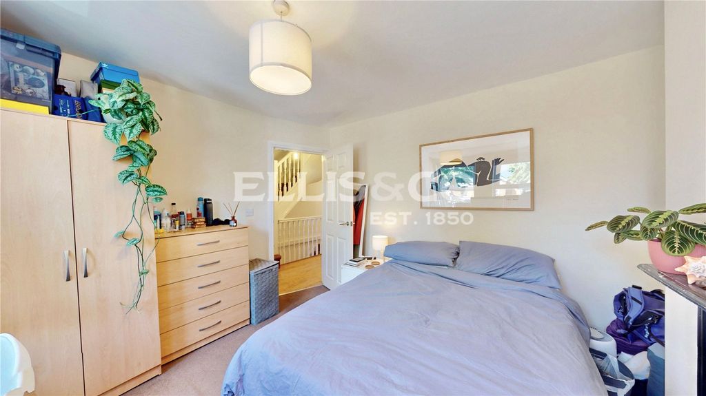 Property photo 2 of 11 Picture No. 07