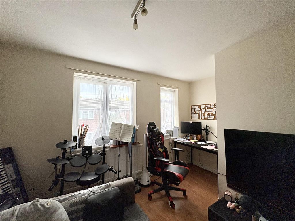 Property photo 3 of 15 Image00005.Jpeg