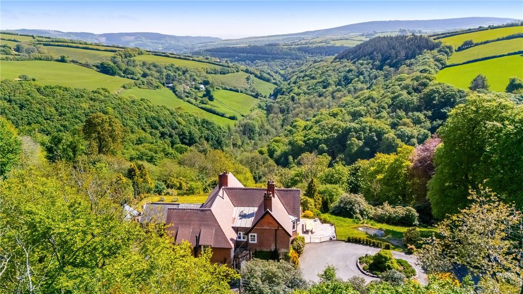 Property photo 2 of 29 Exmoor Views