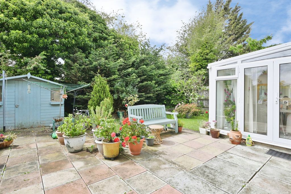 Property photo 3 of 14