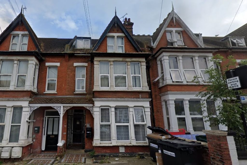 Property photo 1 of 1