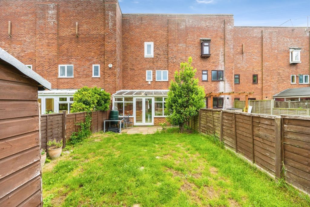 Property photo 2 of 14