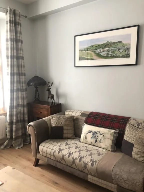 Apartment in Edinburgh, Abbeyhill, Old Town - More
