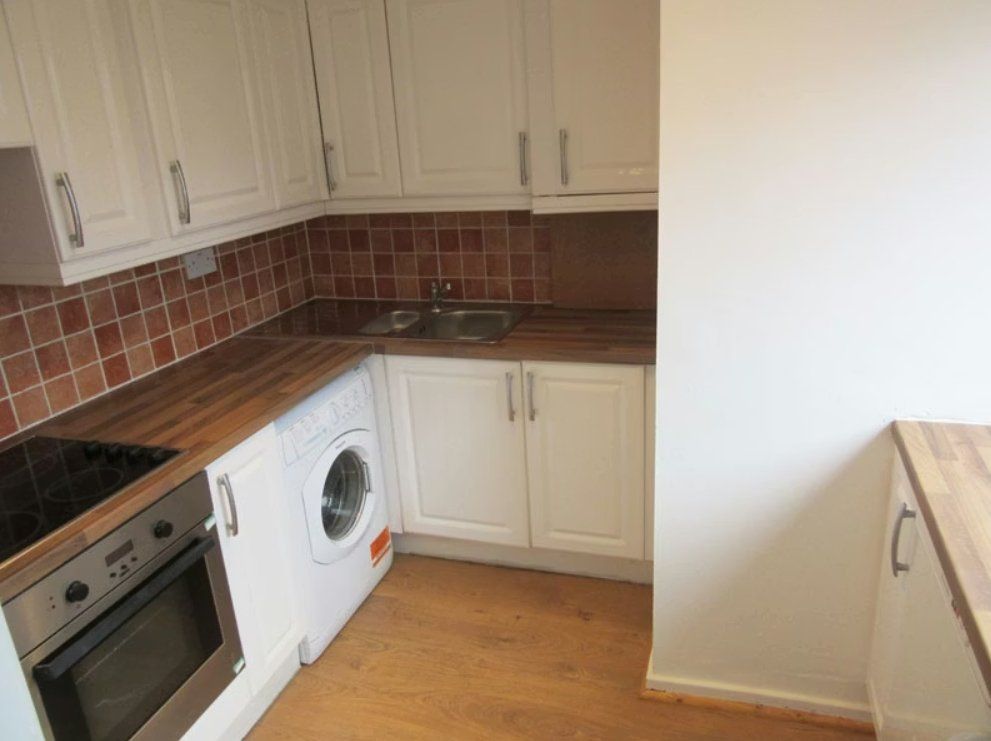 Property photo 3 of 8 Photo 3