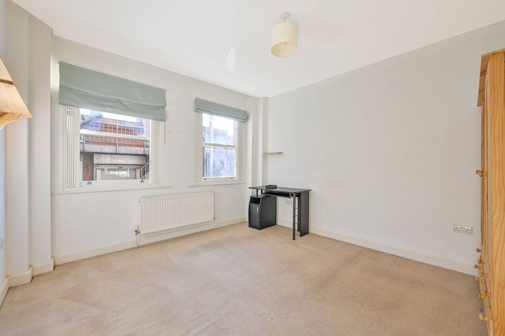 Property photo 3 of 7