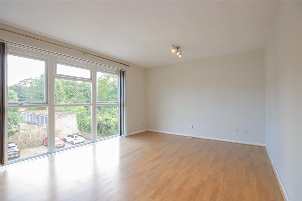 Property photo 3 of 15 Img_7625.Jpg
