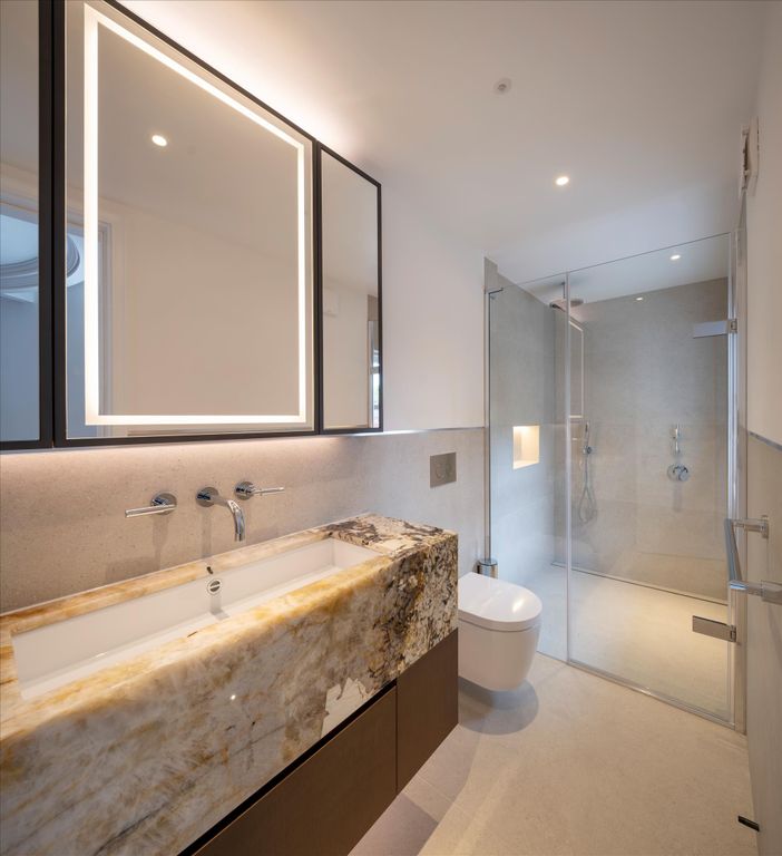 Property photo 3 of 7 Image