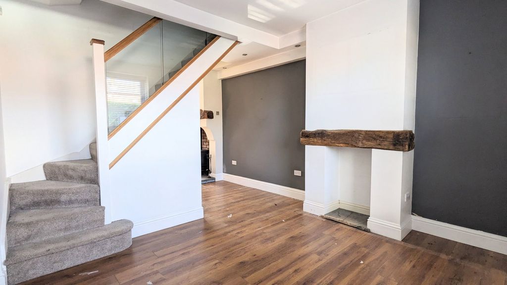 Property photo 3 of 22