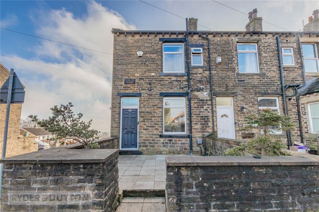 Property photo 1 of 25 Front External