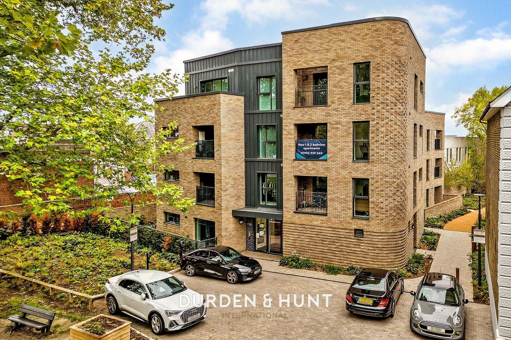 Property photo 1 of 17 Verdant-27.1.Jpg