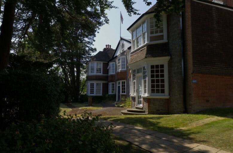 Property photo 3 of 7 Img_1422779x512.Jpg