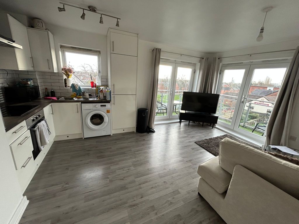 Property photo 3 of 20 Image