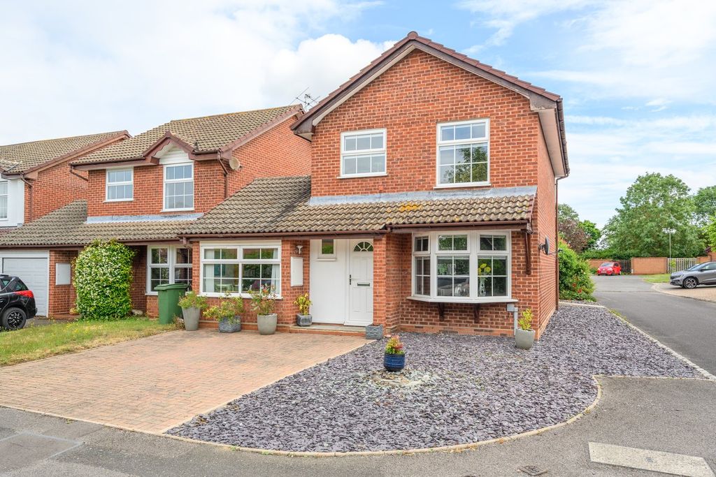 Property photo 1 of 16