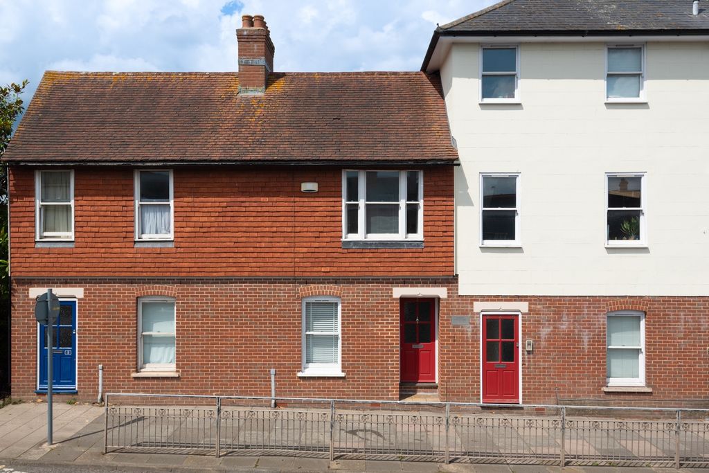 Property photo 1 of 18 4419812