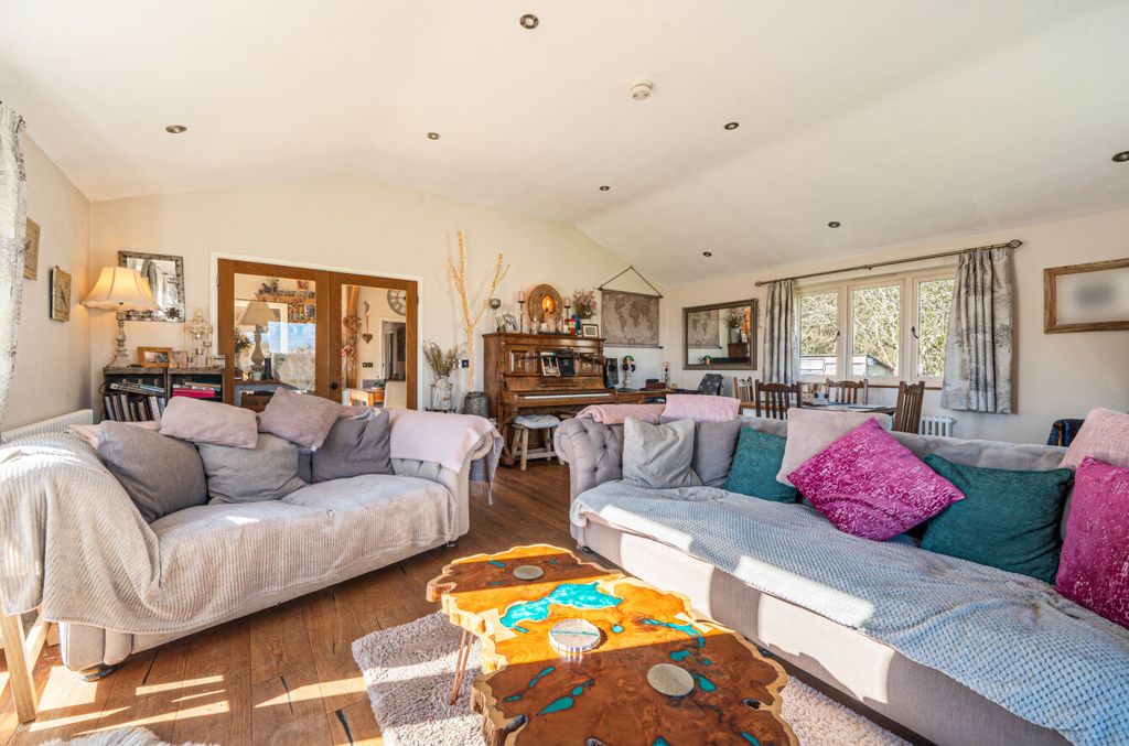 Additional image 8 of 3 bed detached bungalow for saleBoston Lane, Hinton-On-The-Green, Evesham WR11