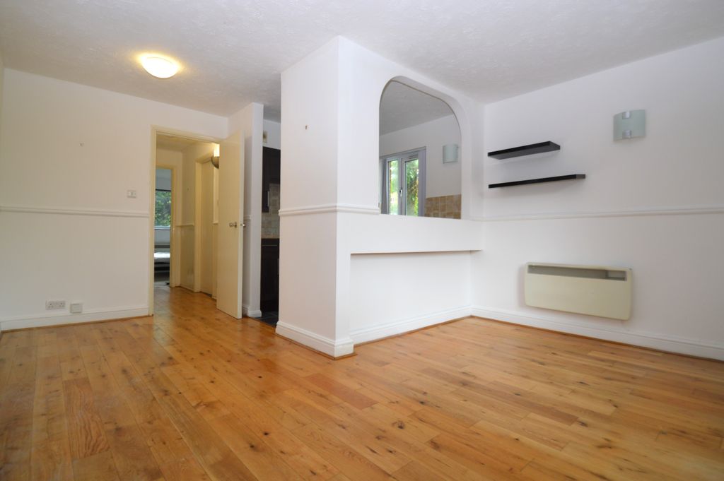 Property photo 2 of 8 Dsc_0833