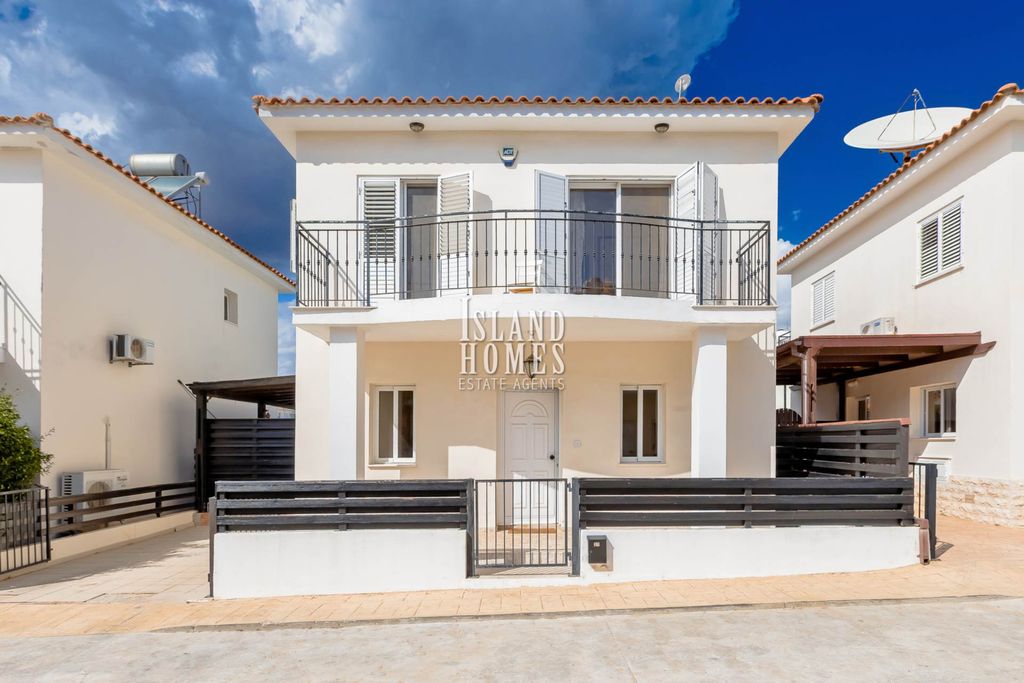 Property photo 1 of 31