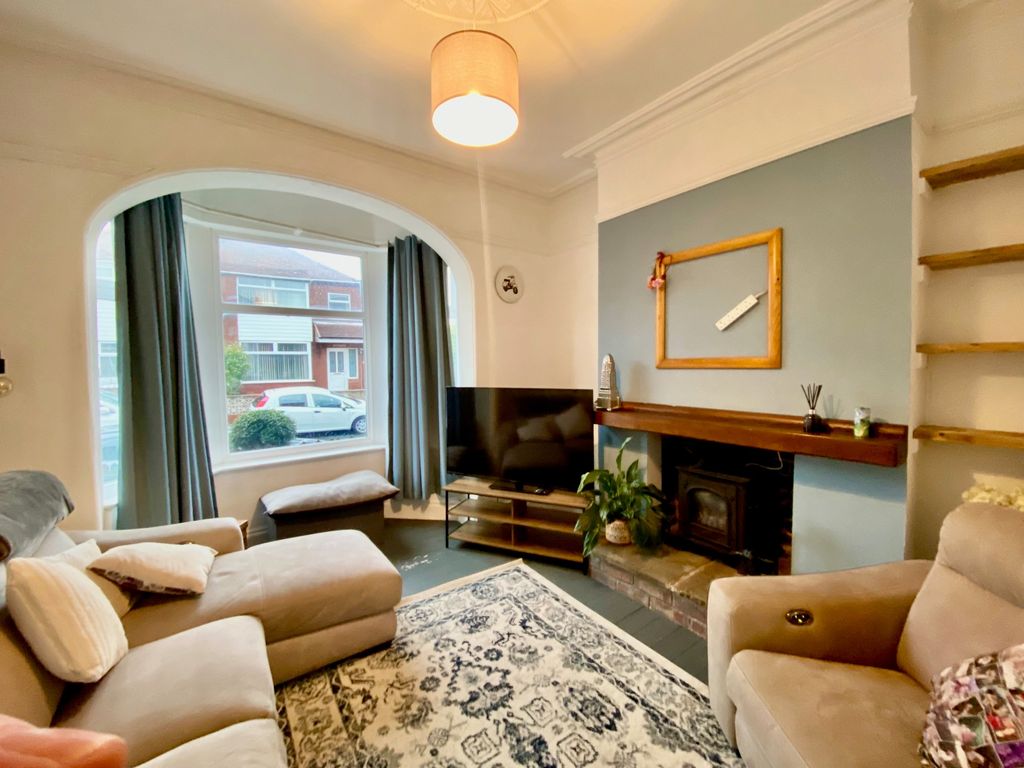 Property photo 3 of 14