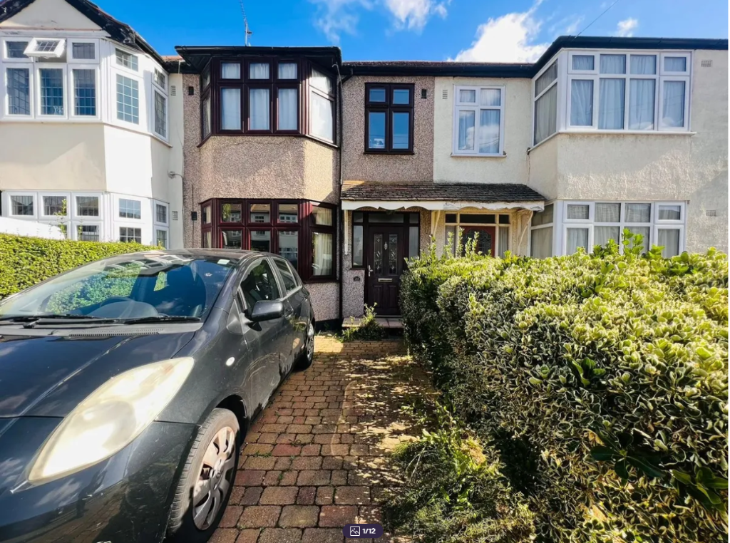 Property photo 1 of 12