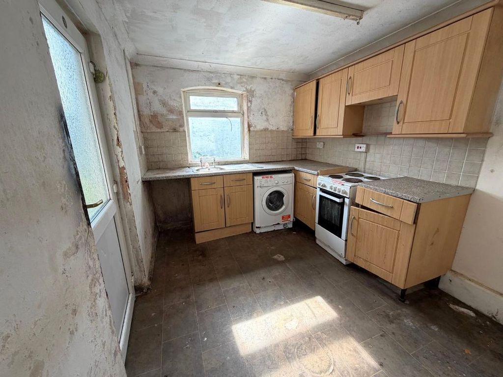 Property photo 2 of 10 Image 2